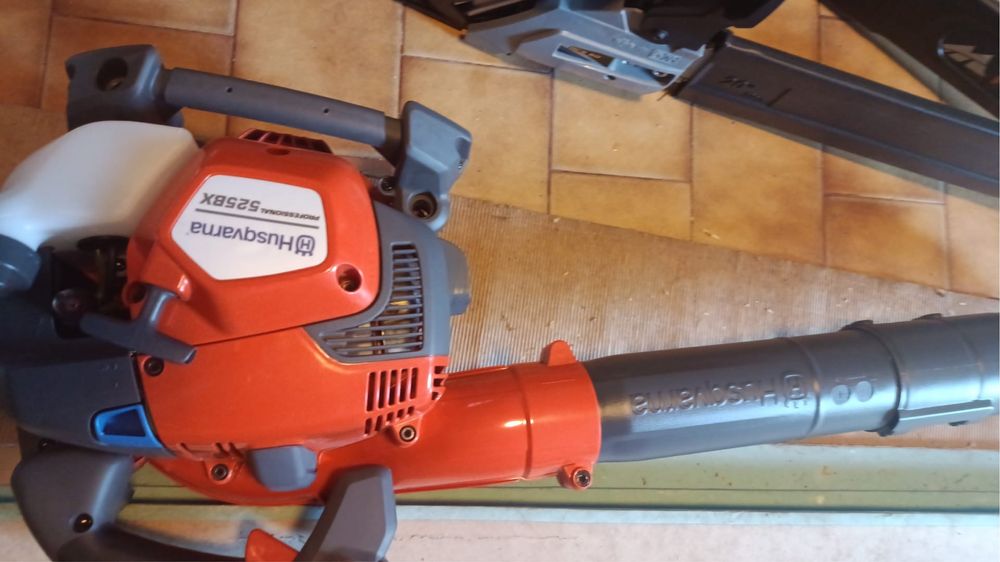 Husqvarna 525BX soprador