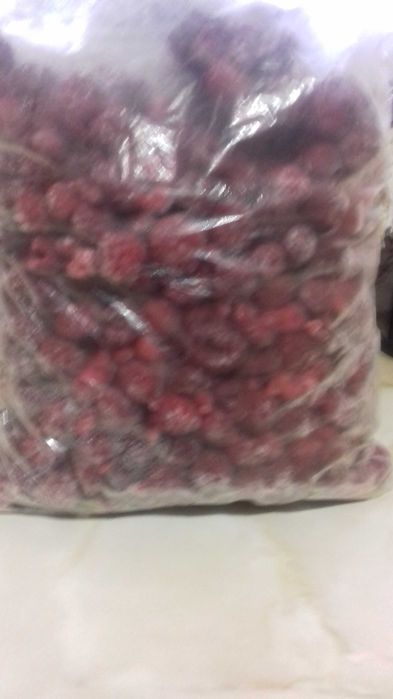 Малина свіжоморожена