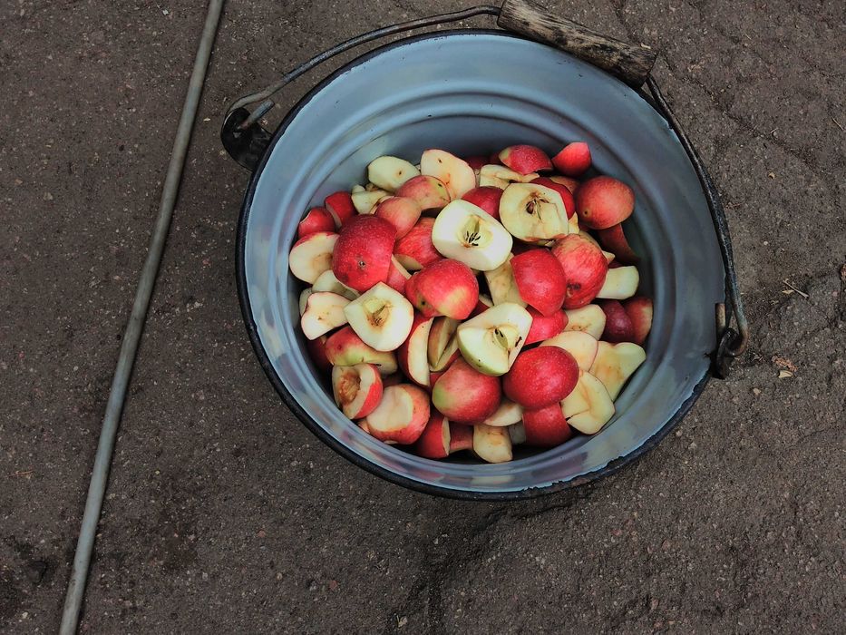 Уксус яблочный .