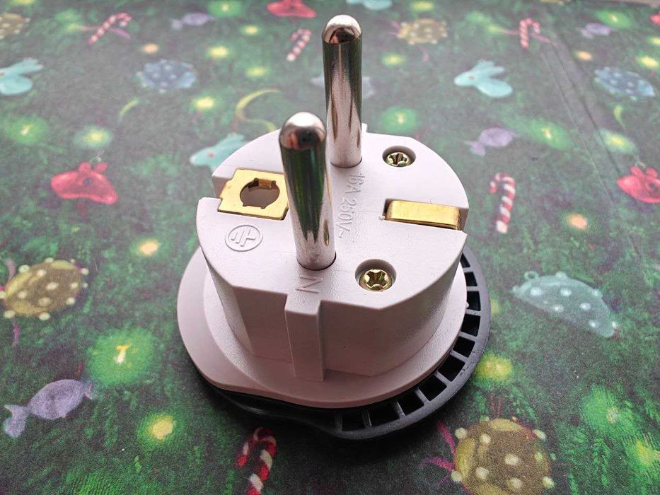 Переходник вилки с US/UK/AU/CN на EU DelightFire SZ-015 (Auktion) UPS