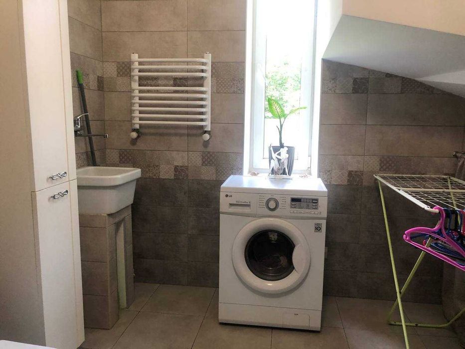 Продаж будинку  з ремонтом біля кільця вул. Городоцька. Львів!