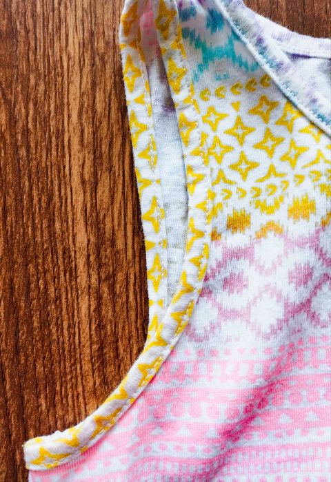 Літнє плаття д/дівчини брендове H&M 134/140р-р кольорове на 8/9років