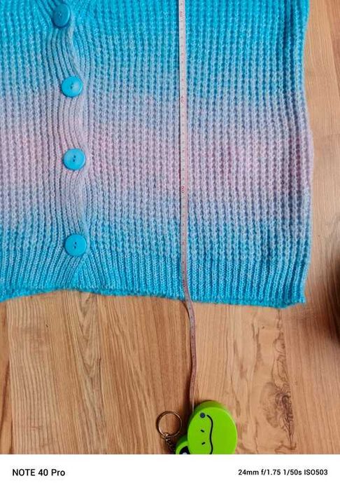 Sweter  damski .