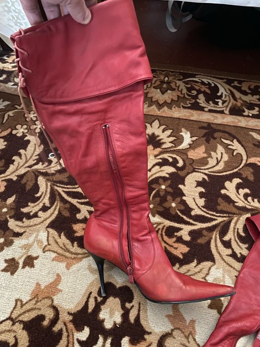 Чоботи  високі червоні жіночі  CANNAWARO