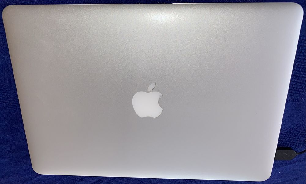 Ноутбук MacBook Air (13-inch, 2017)