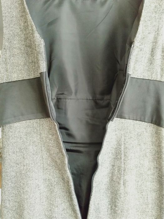 Bezrękawnik damski z tweedu.