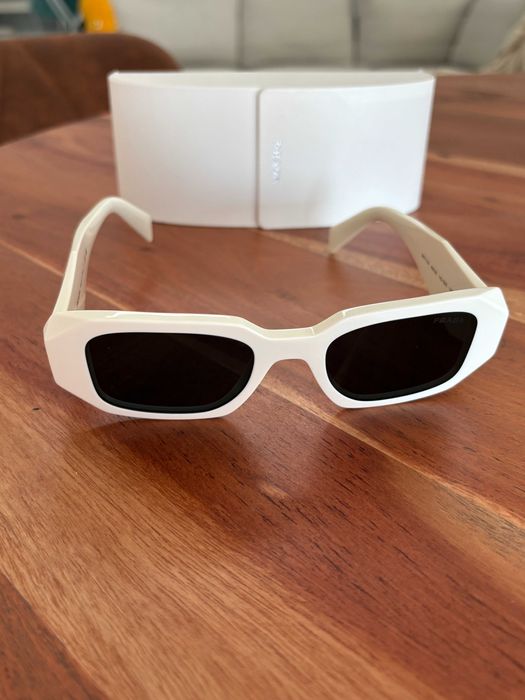 Óculos de Sol Prada Symbole