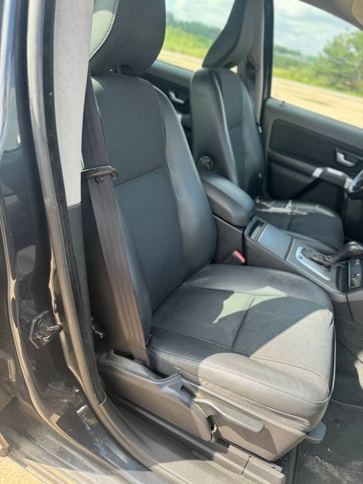 Volvo XC90,2010 рік, 2,4,7 місць,4х4