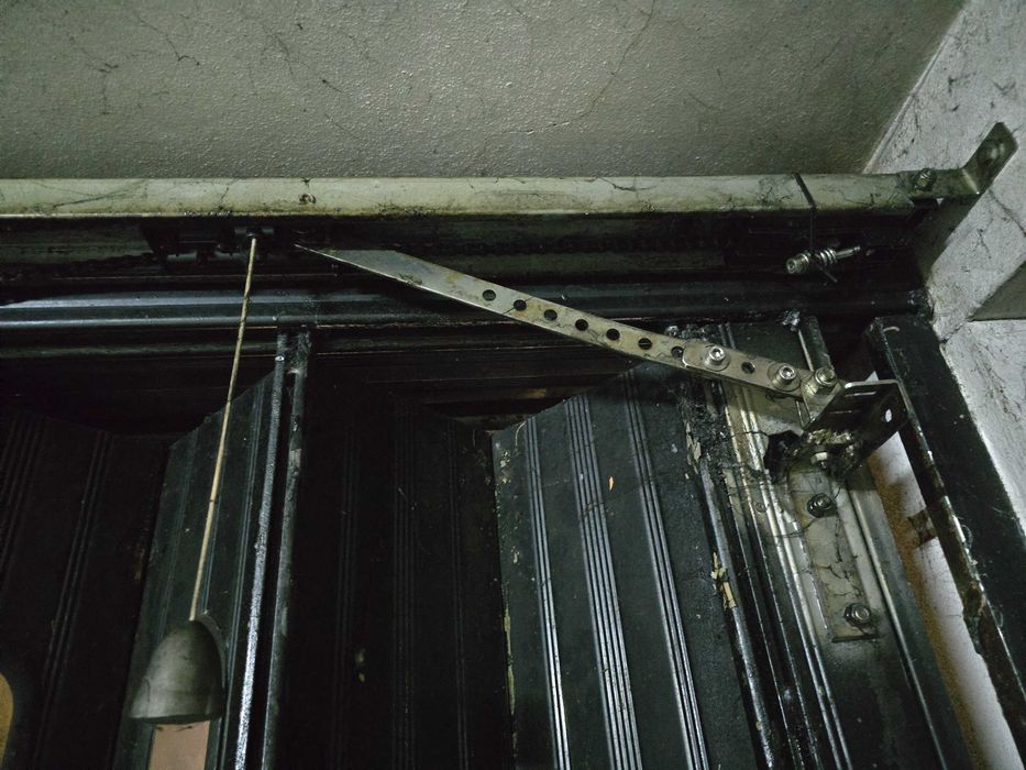 Portão alumínio em fole 4 metros com motor elétrico