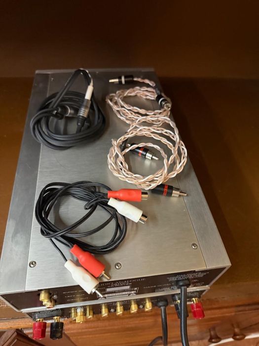 Venda de Sistema de Som (Aparelhagem , Amplificador e Colunas)