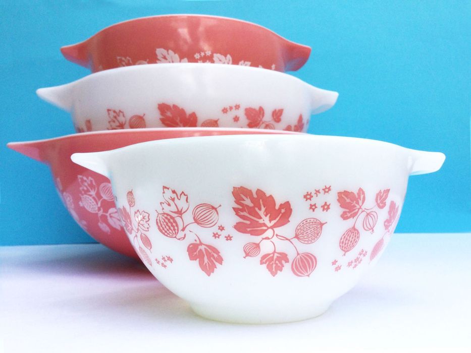 Conjunto de 4 Tigelas Pyrex | Groselha Rosa | EUA, anos 1950