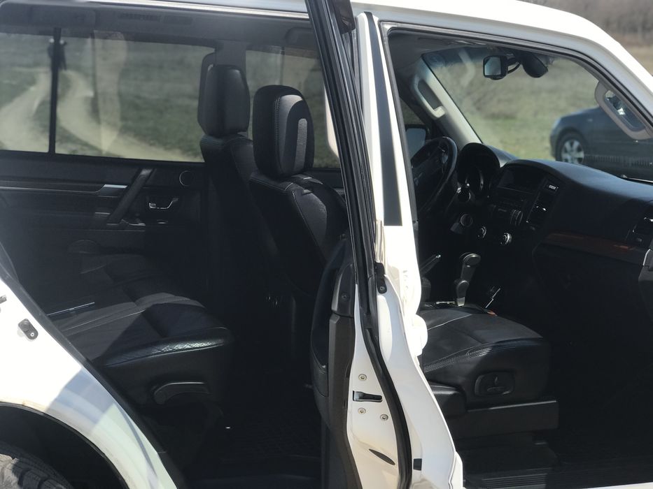 Mitsubishi Pajero Wagon 4 , паджеро 4