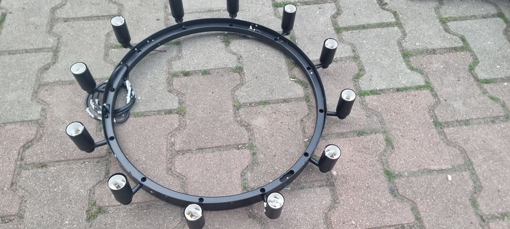 NOWY Zyrandol czarny okragly 12 zarowek