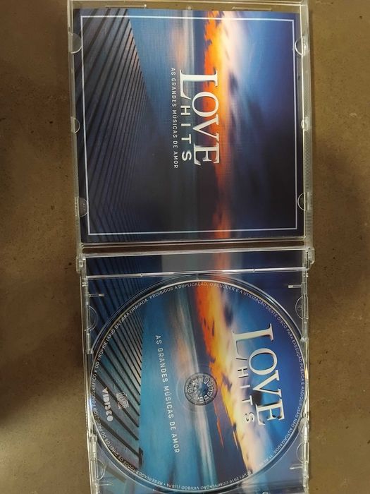Cd De Love Hits novo
