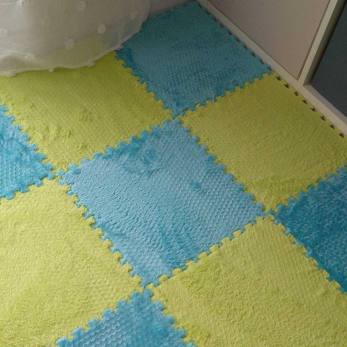 Puzzle dywanowe (II gat)  mata na zimną podłogę, do pom. gospod 31×31