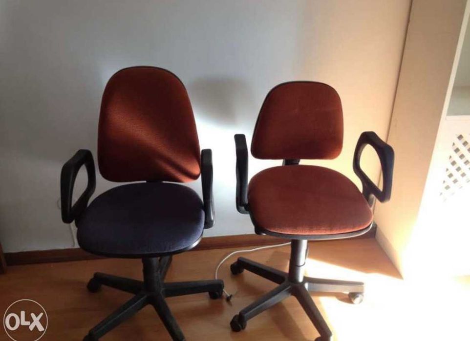 Cadeiras de escritorio com rodas