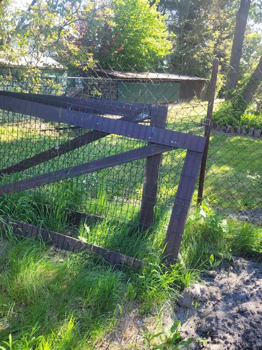 Ogrodzenie na budowę brama przesla