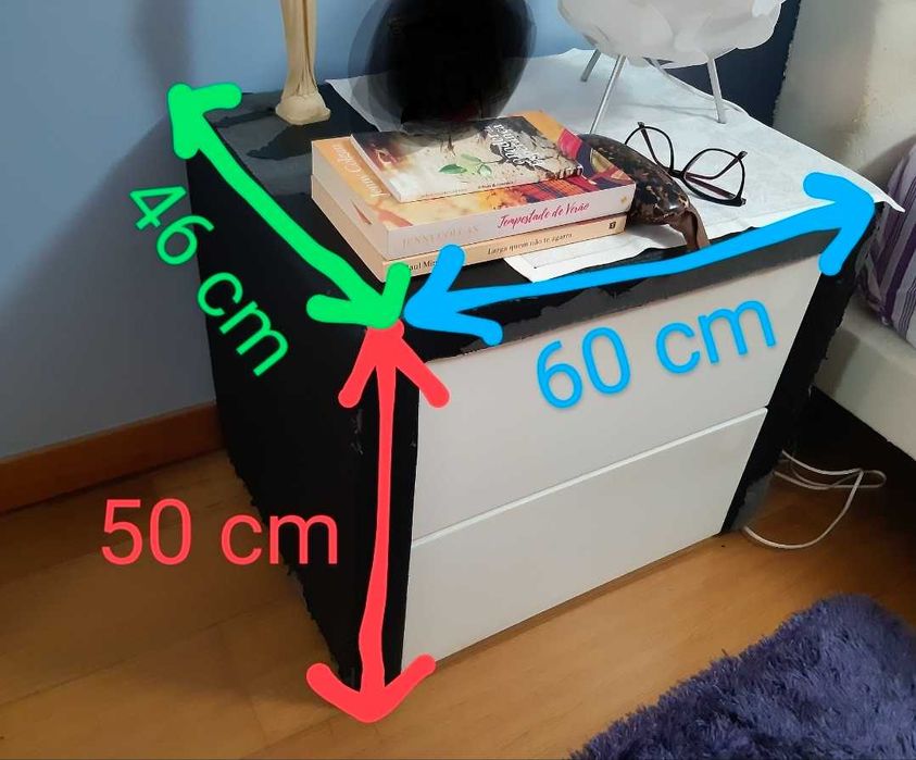 Cama e 2 mesas cabeceira (melhor oferta)