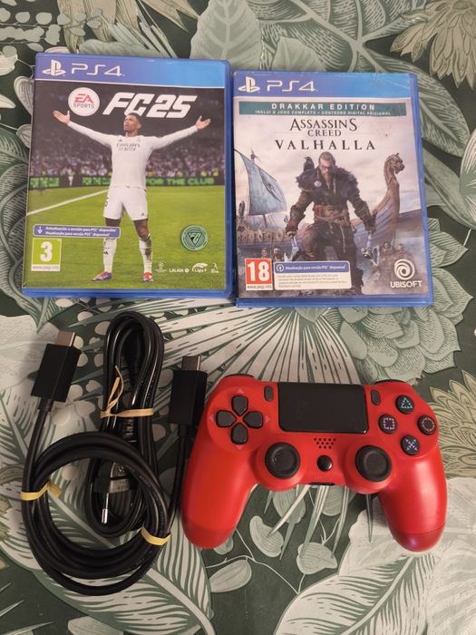 PS4 1T com comando e jogos