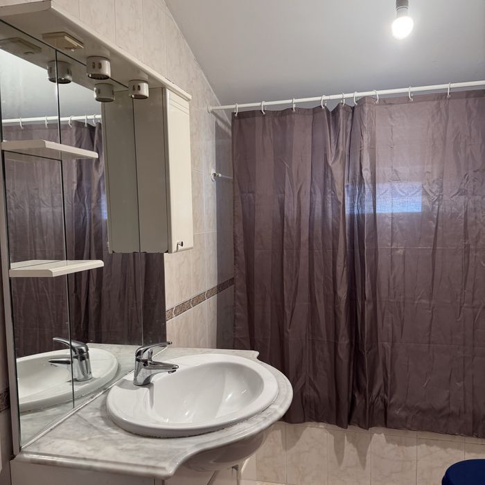 Quartos para estudantes em sao martinho do bispo