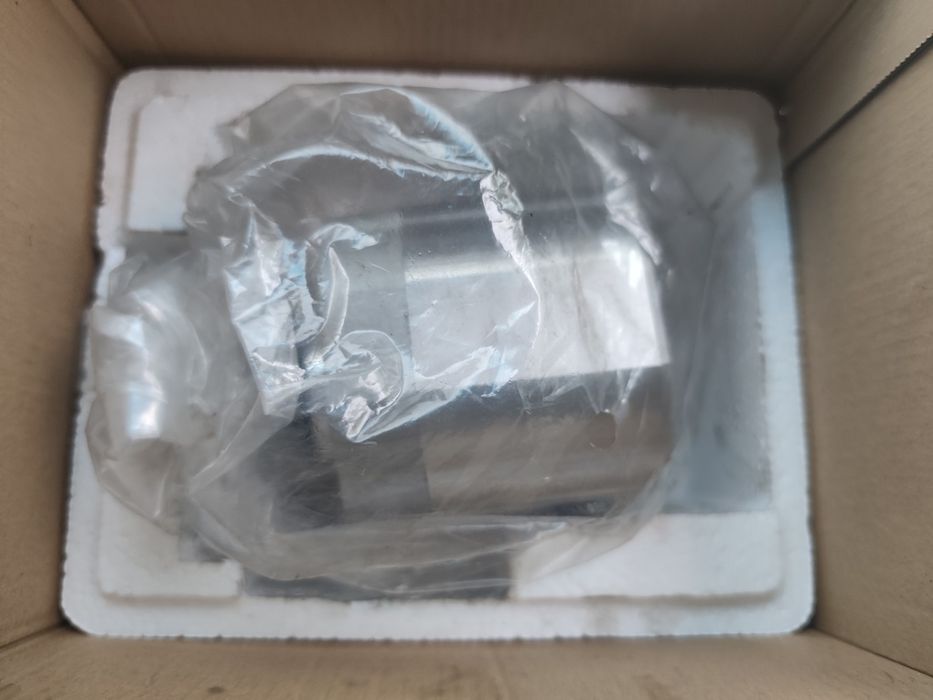 Pompa wspomagania ursus c 360 3p/ MF 3