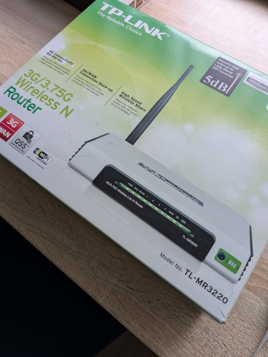 Router TP Link, model TL-MR3220