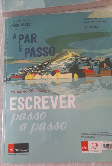 Livro De Português 8.ANO " PAR E PASSO"