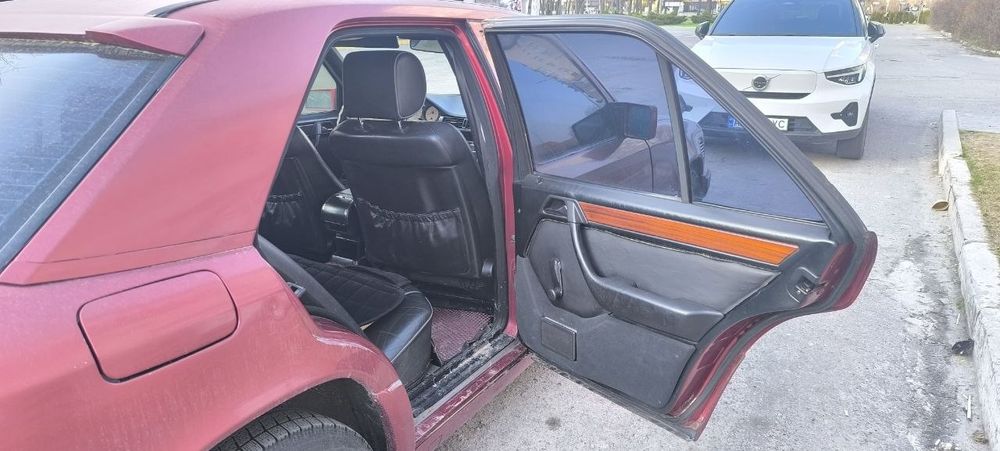 Mercedes 230E W124 1989 2.3 автомат