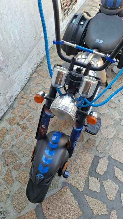 Vendo ou troco  moto eletrica mango steen leia o anúncio
