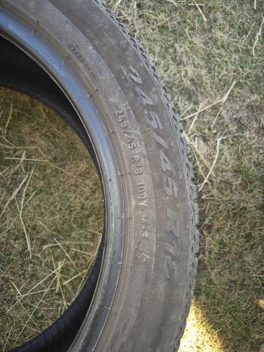 Opony 18 45 245 PIRELLI  Wielosezon