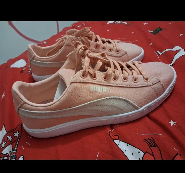 Buty puma rozmiar 43 morelowa nowe