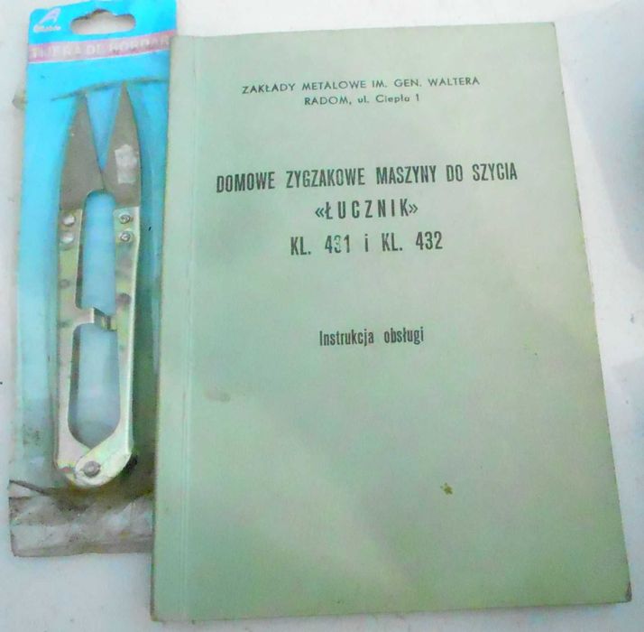 Maszyna do szycia ŁUCZNIK KL 432, żeliwna