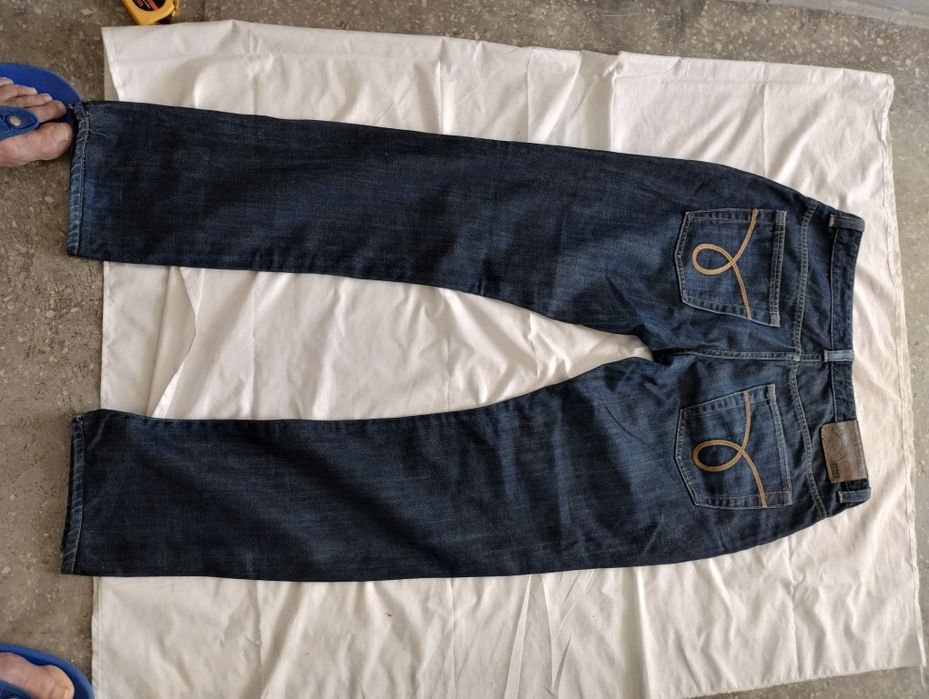 Calvin Klein Jeans Est. 1978 artystyczn legenda projektanta Rafa Simonsa.