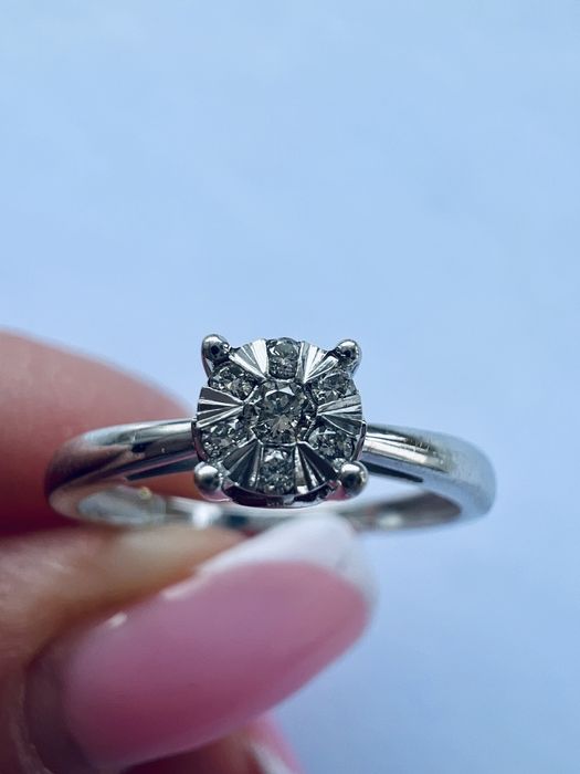 Золотое кольцо с бриллиантами р.16,2 белое золото 585 пробп