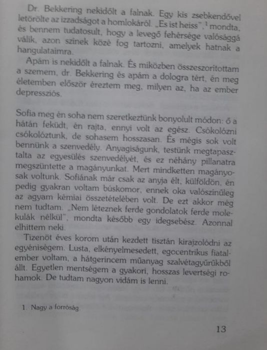 Книга угорською мовою