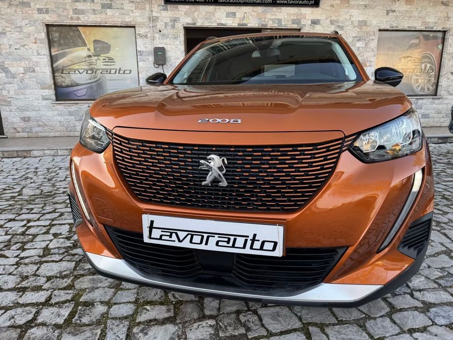 Peugeot e-2008 50 kWh Allure