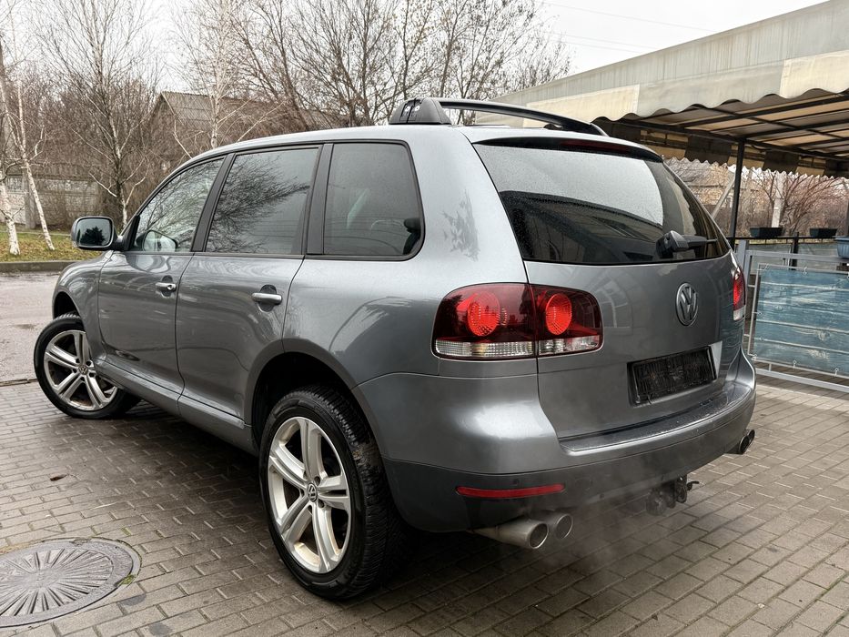 Продам Volkswagen Touareg 3.0 D