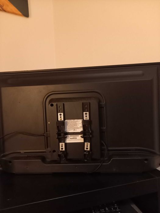 Telewizor 32 cale + dekoder