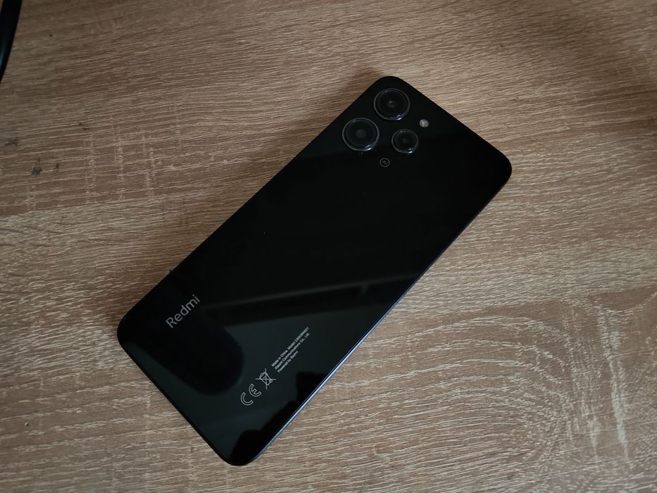 Телефон Redmi 12 128 гб