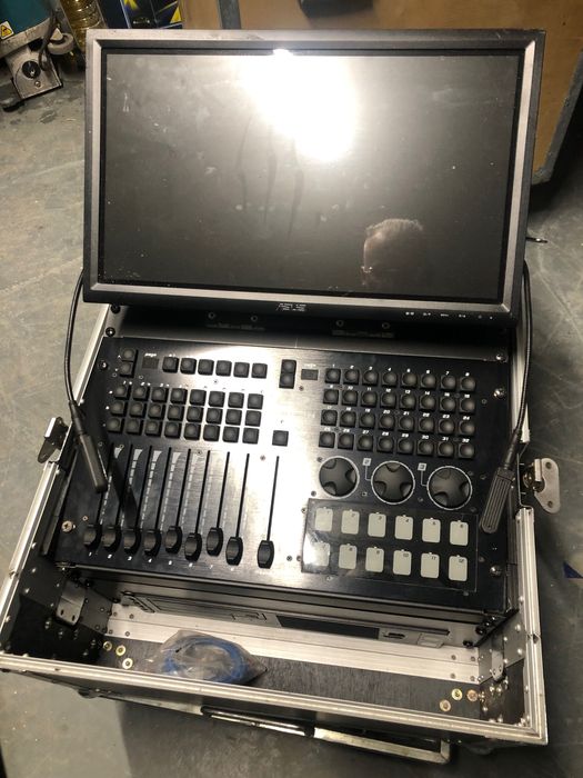 ELATION midicontroler - sterownik oświetlenia