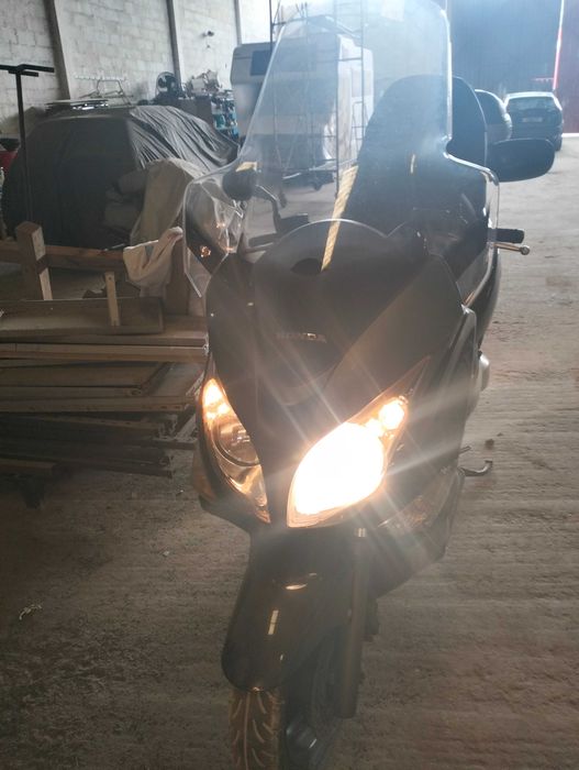 Moto Honda S WING 400