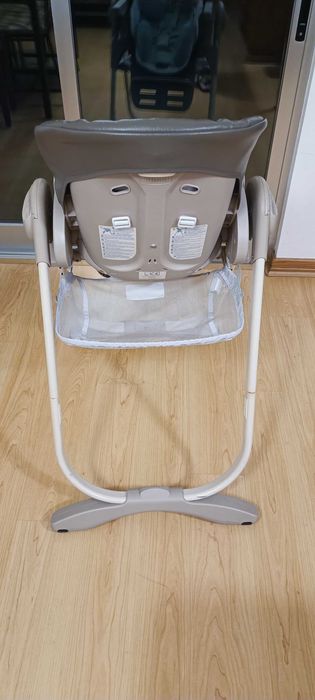 Cadeira da Papa Chico Polly Graphite em Pele Vegan