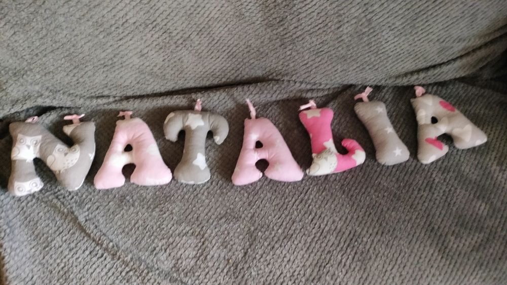 Literki szyte imię bawełniane.