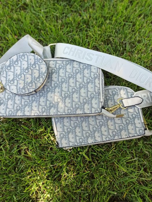 Жіноча сумочка Cristian Dior.В наборі сумочка, косметичка і монетниця.