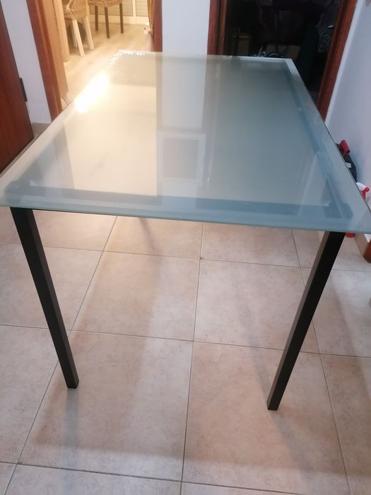 Mesa cozinha em vidro