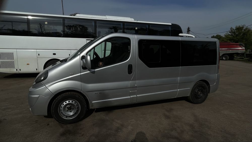 Renault trafic passennger 2.0