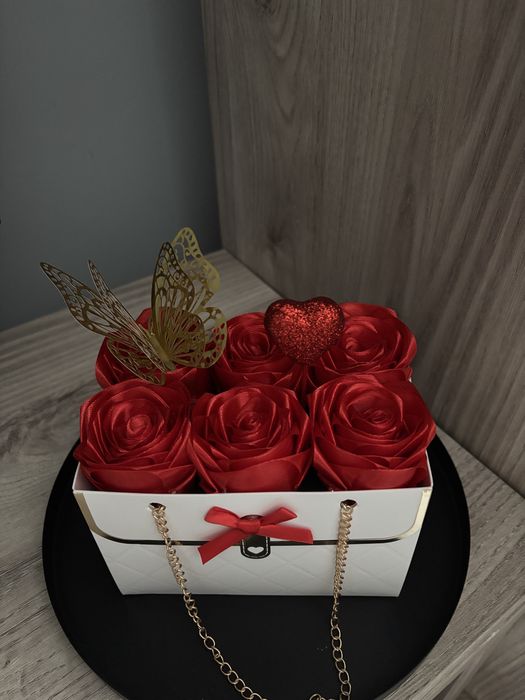 Box z wiecznych róż