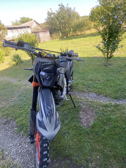 Кові Андванс 250