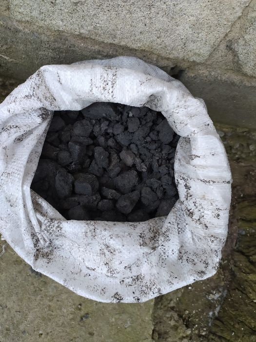 Продам уголь пламенный горючка