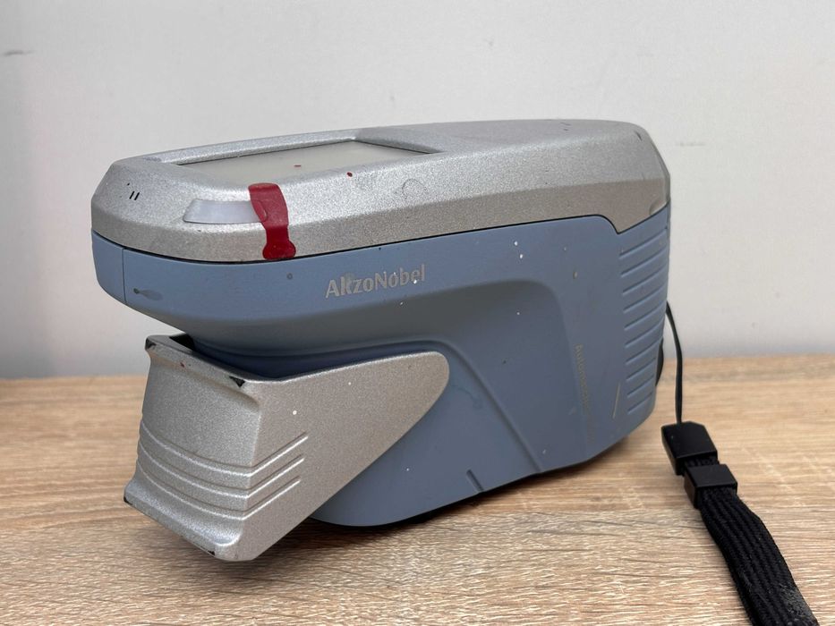 Spektrofotomert AkzoNobel BYK 7060